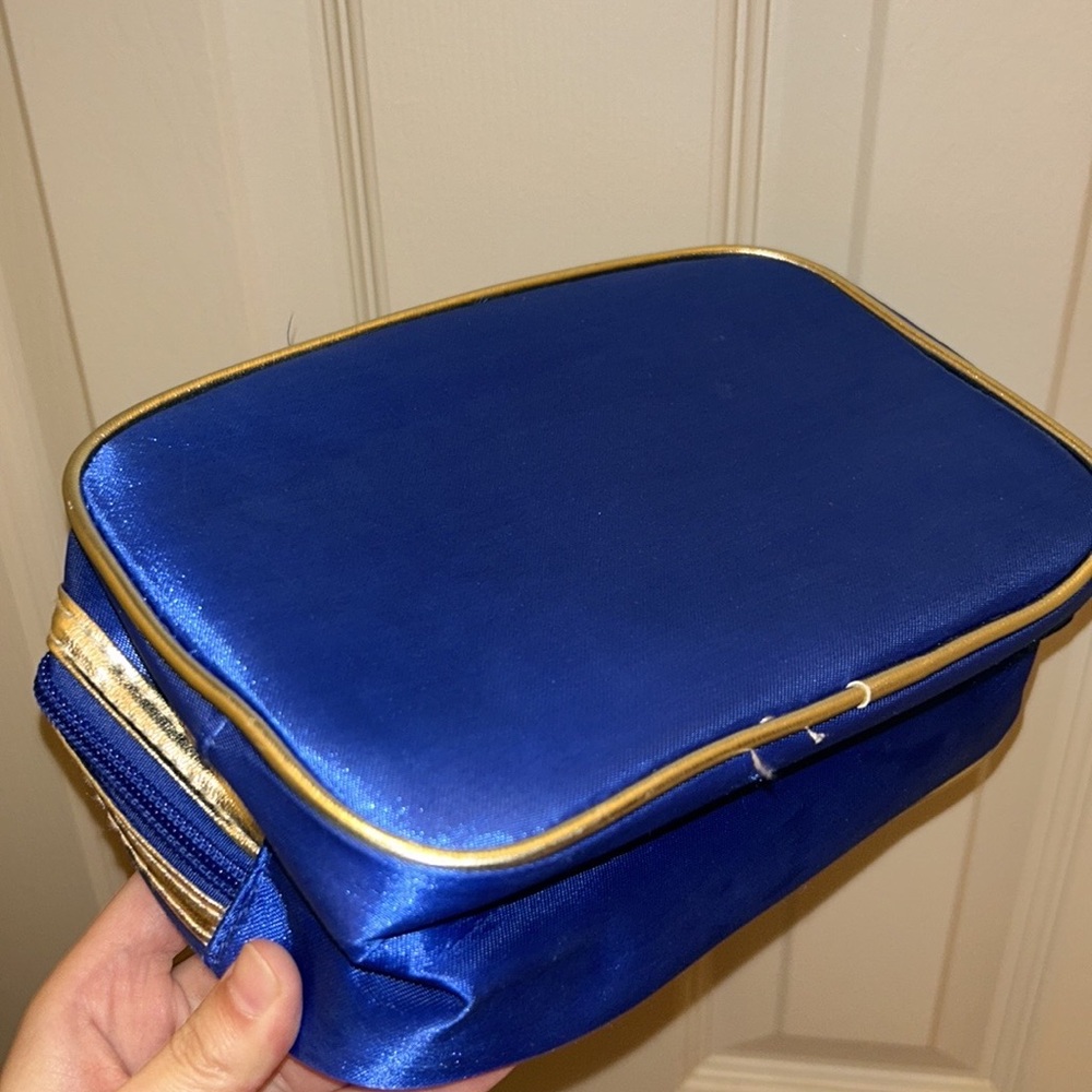 makeup purse - Picture 4 of 5
